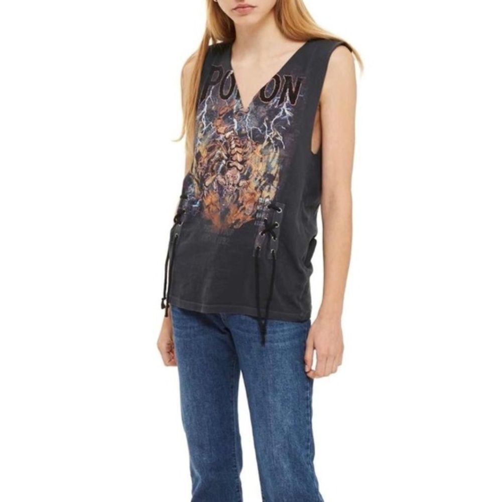 TOPSHOP Pretty Poison Tee Size 10 Black